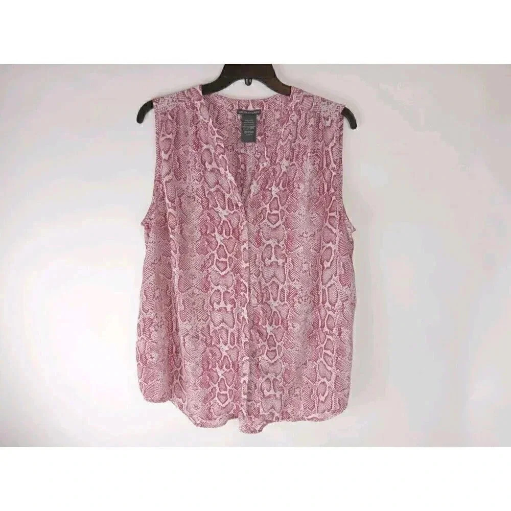 Chelsea and Theodore Women's V-NECK Red Animal Print Sleeveless  Top  Sz XXL